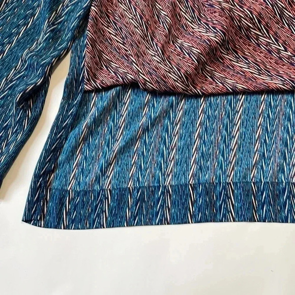 BCBG Maxazria Jaklyn draped top size small - Picture 2 of 6